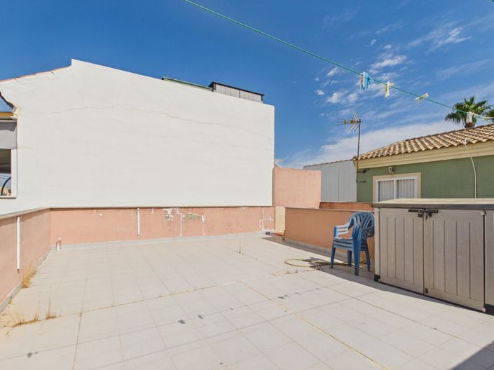 Image No.33-2 Bed Bungalow for sale