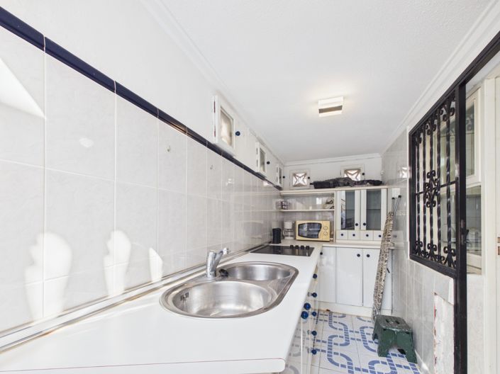 Image No.16-2 Bed Bungalow for sale