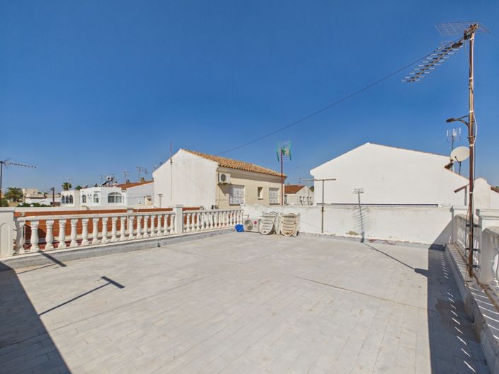 Image No.19-2 Bed Bungalow for sale