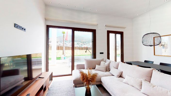 Image No.4-5 Bed Villa for sale