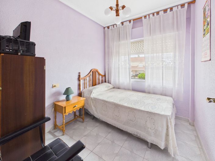 Image No.15-3 Bed Bungalow for sale