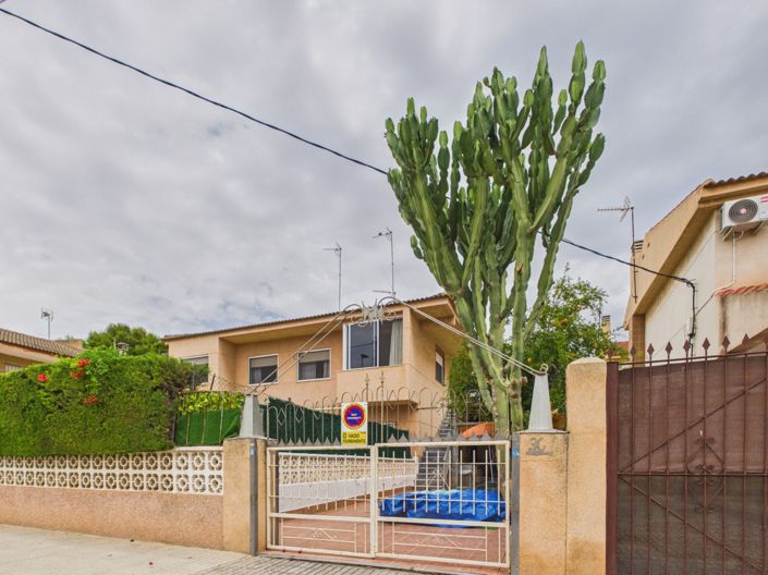 Image No.26-3 Bed Bungalow for sale