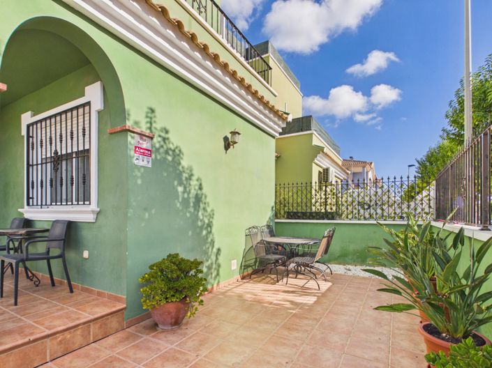Image No.2-3 Bed Townhouse for sale
