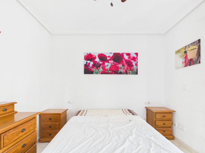 Image No.23-3 Bed Townhouse for sale