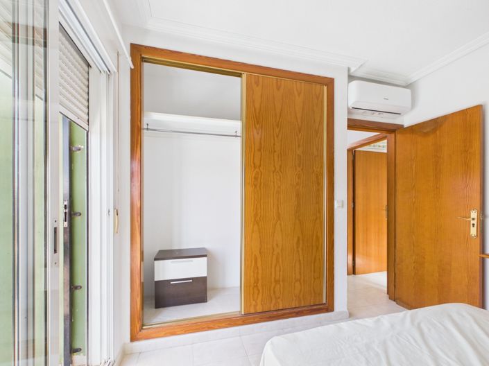 Image No.24-3 Bed Townhouse for sale