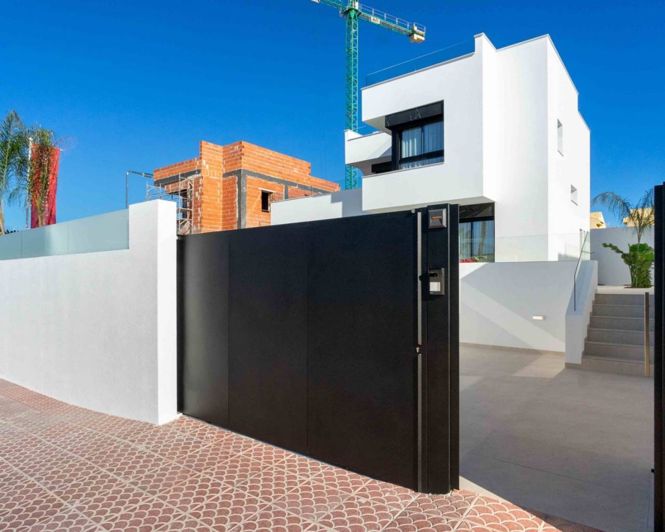 Image No.20-3 Bed Villa for sale