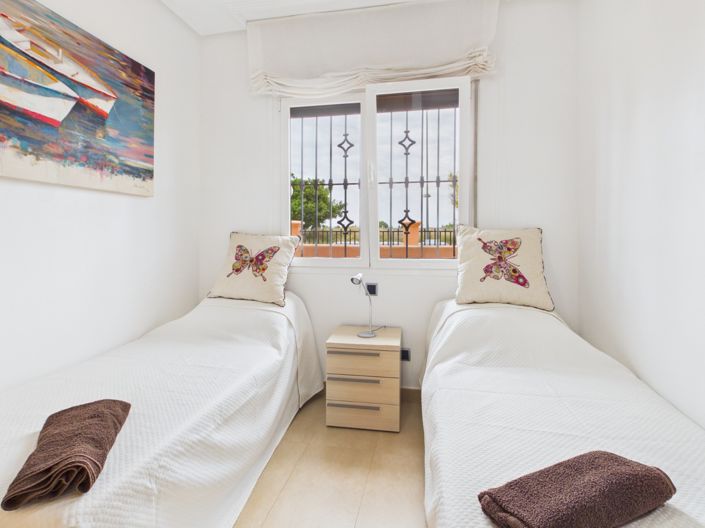 Image No.18-3 Bed Apartment for sale