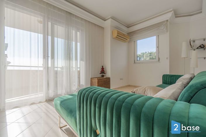 Image No.18-3 Bed Penthouse for sale