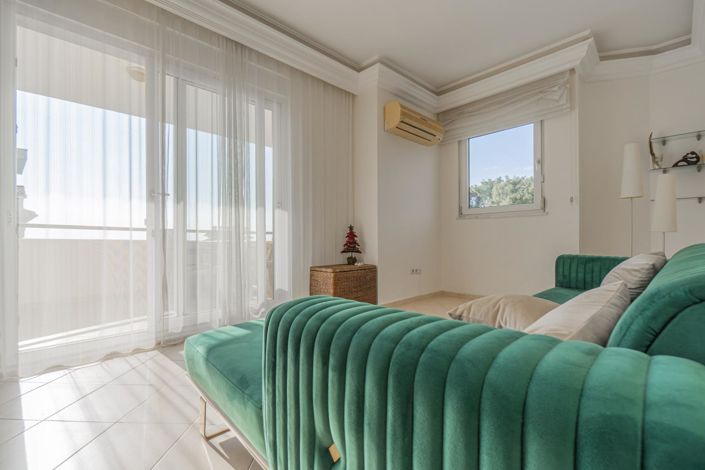 Image No.18-3 Bed Penthouse for sale