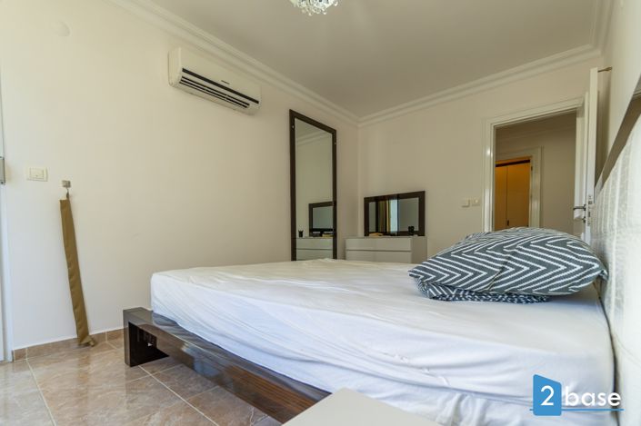 Image No.25-1 Bed Apartment for sale