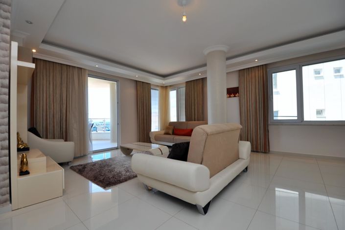 Image No.20-2 Bed Apartment for sale