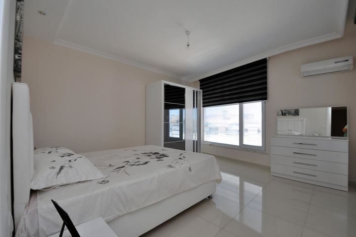 Image No.23-2 Bed Apartment for sale