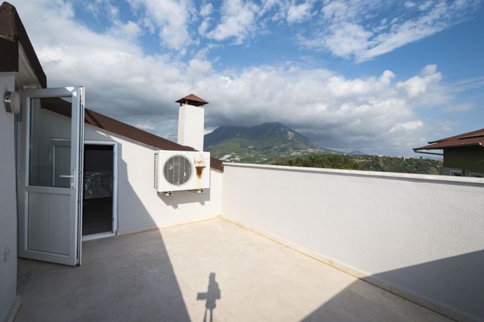 Image No.51-3 Bed Penthouse for sale