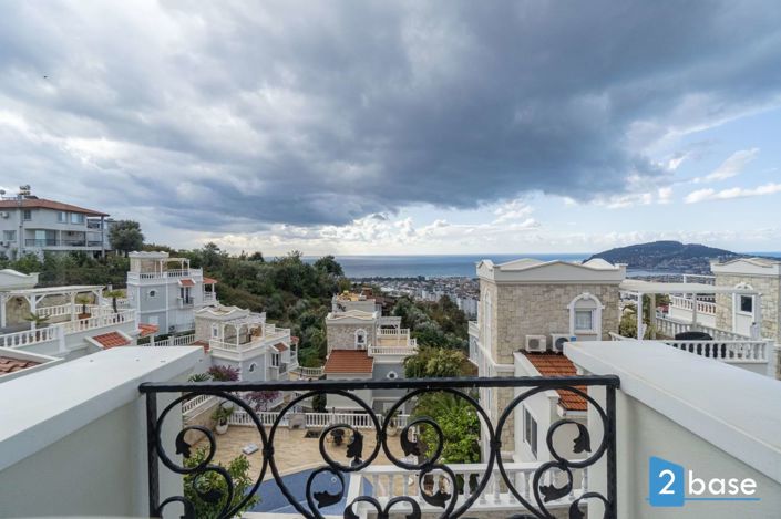 Image No.27-3 Bed Villa for sale