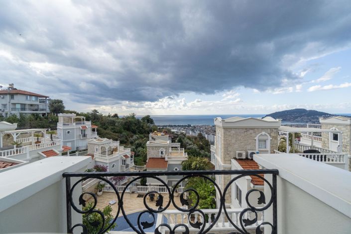 Image No.29-3 Bed Villa for sale