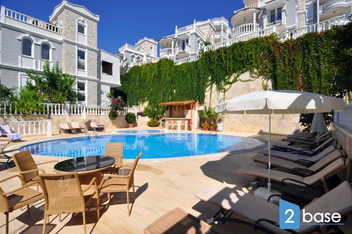 Image No.10-3 Bed Villa for sale