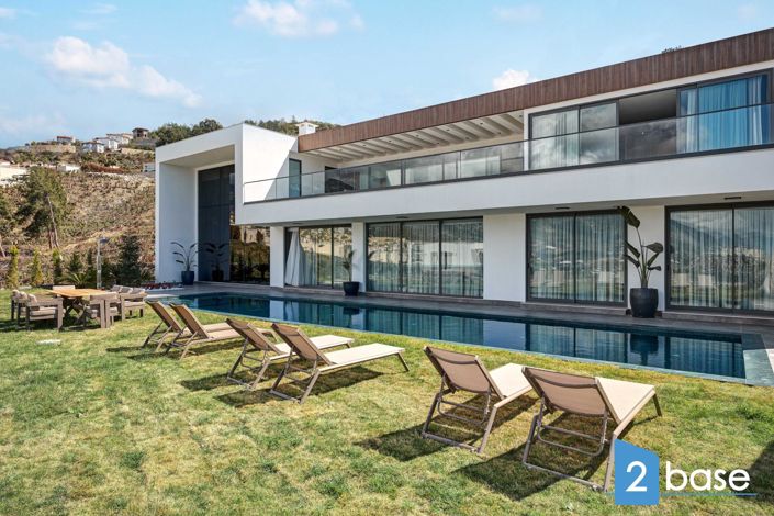 Image No.11-5 Bed Villa for sale