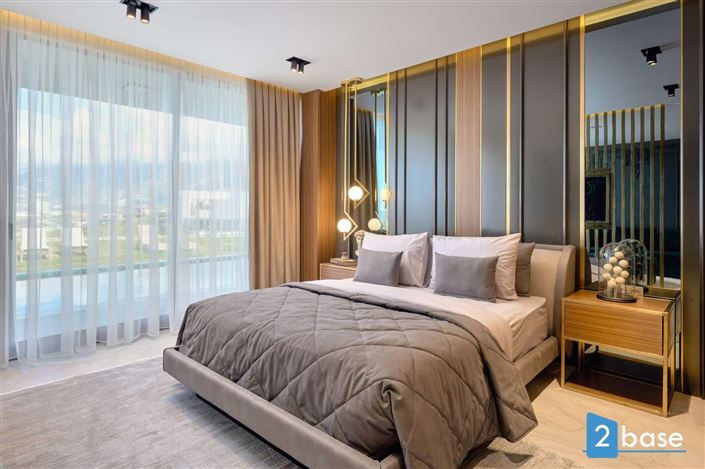 Image No.19-5 Bed Villa for sale