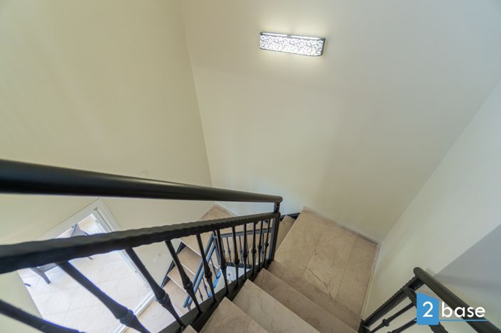 Image No.30-3 Bed Penthouse for sale