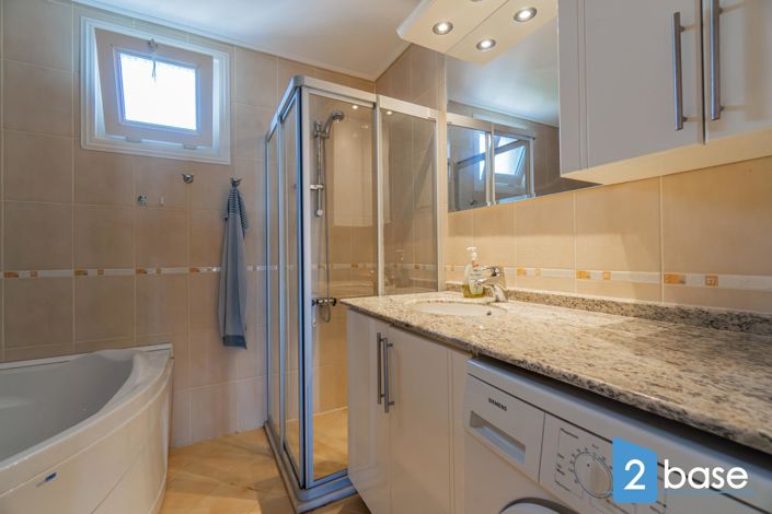 Image No.29-3 Bed Penthouse for sale