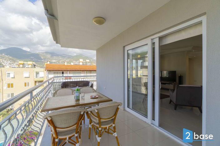 Image No.20-3 Bed Apartment for sale