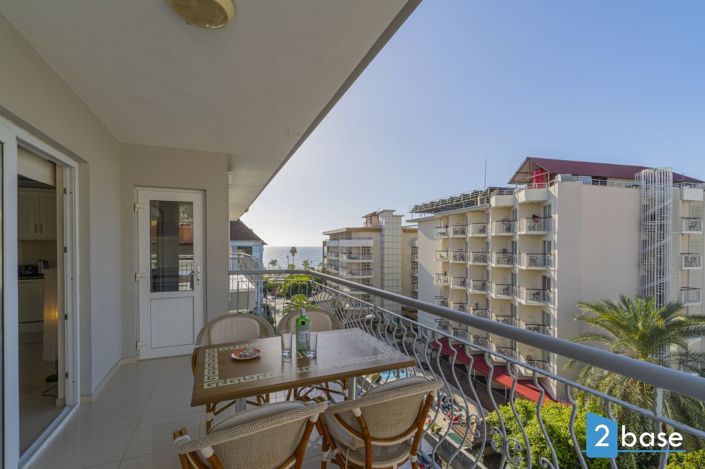 Image No.22-3 Bed Apartment for sale