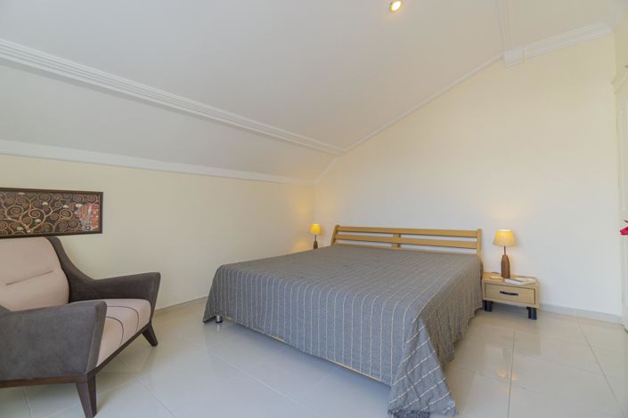 Image No.31-3 Bed Apartment for sale