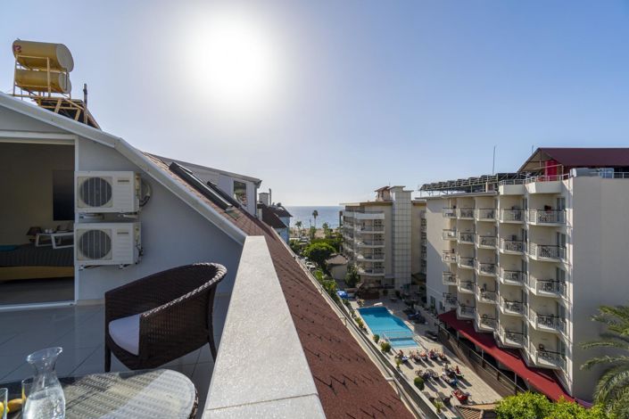 Image No.41-3 Bed Apartment for sale