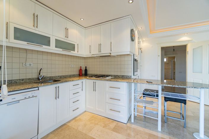 Image No.16-2 Bed Apartment for sale