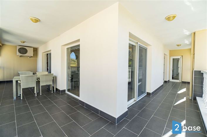 Image No.18-2 Bed Apartment for sale