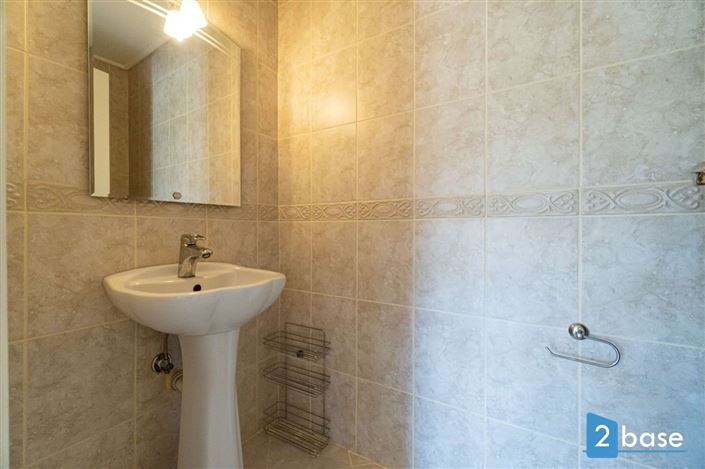 Image No.23-2 Bed Apartment for sale