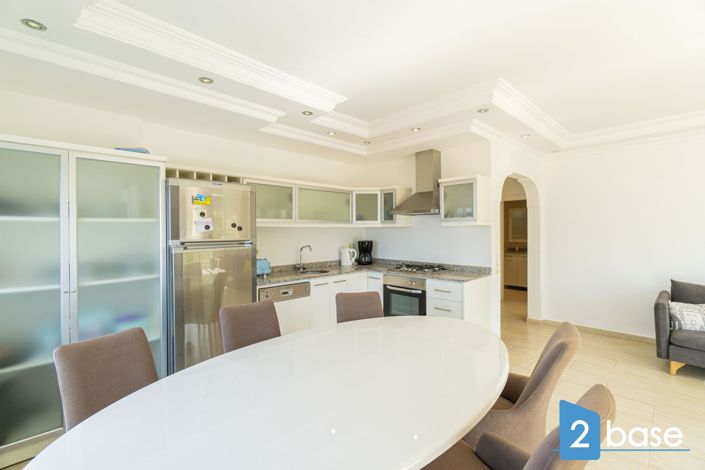 Image No.16-3 Bed Penthouse for sale