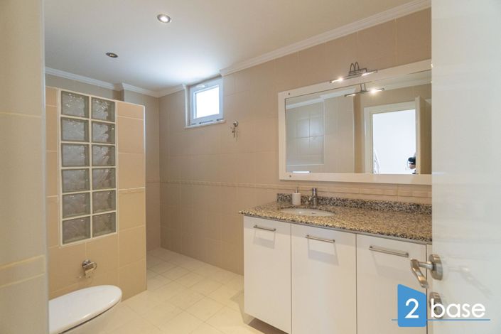 Image No.21-3 Bed Penthouse for sale