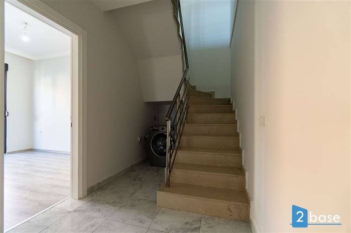 Image No.19-4 Bed Penthouse for sale