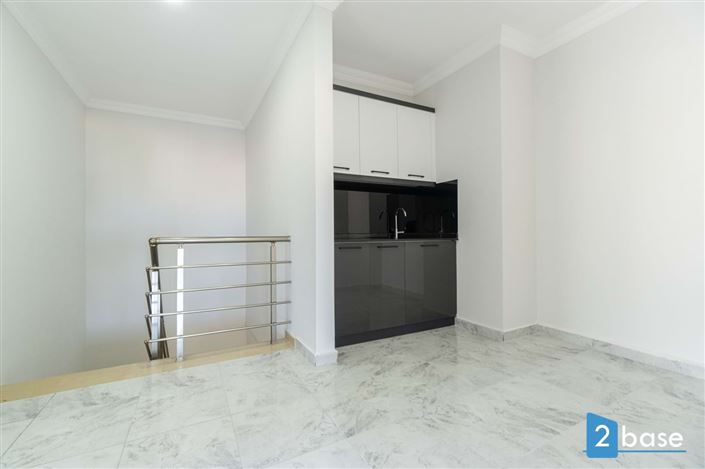 Image No.18-4 Bed Penthouse for sale