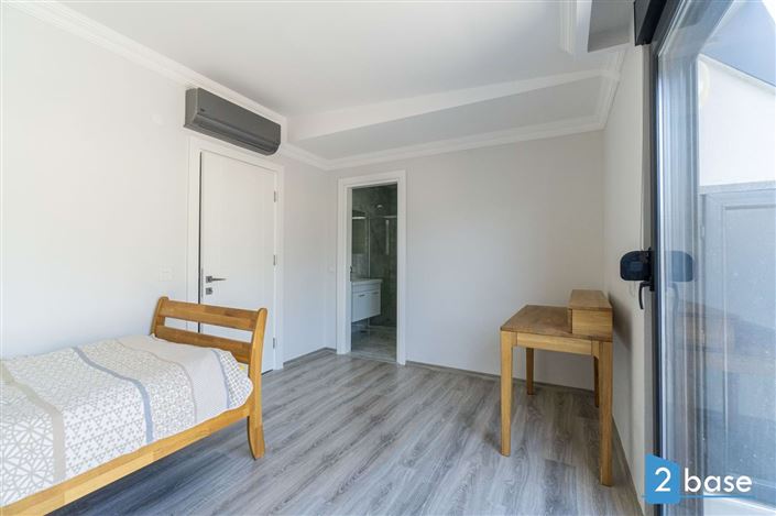 Image No.21-4 Bed Penthouse for sale