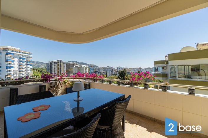 Image No.12-2 Bed Apartment for sale