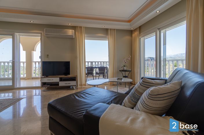 Image No.16-3 Bed Penthouse for sale