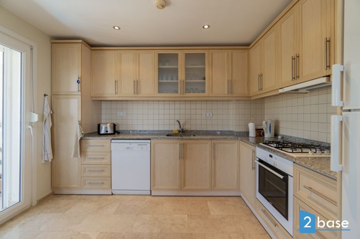 Image No.20-3 Bed Penthouse for sale