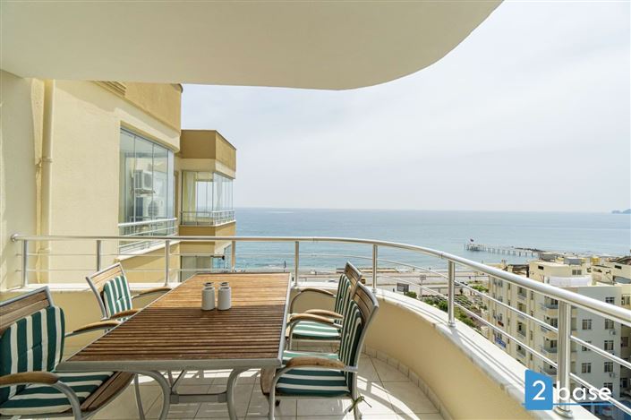 Image No.12-2 Bed Apartment for sale