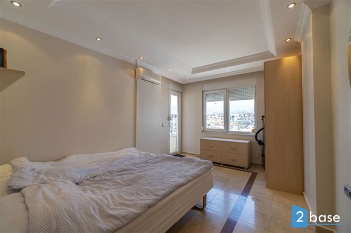 Image No.26-2 Bed Apartment for sale