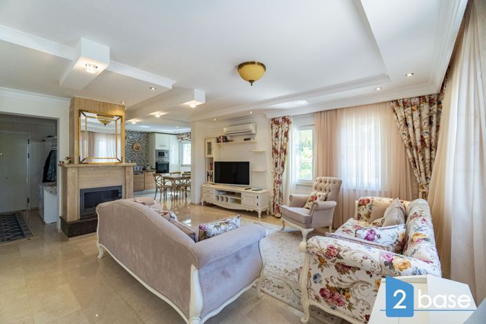 Image No.19-4 Bed Villa for sale