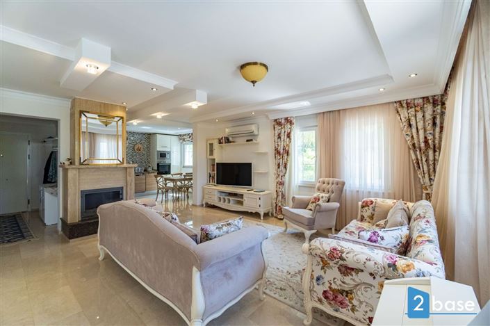 Image No.19-4 Bed Villa for sale