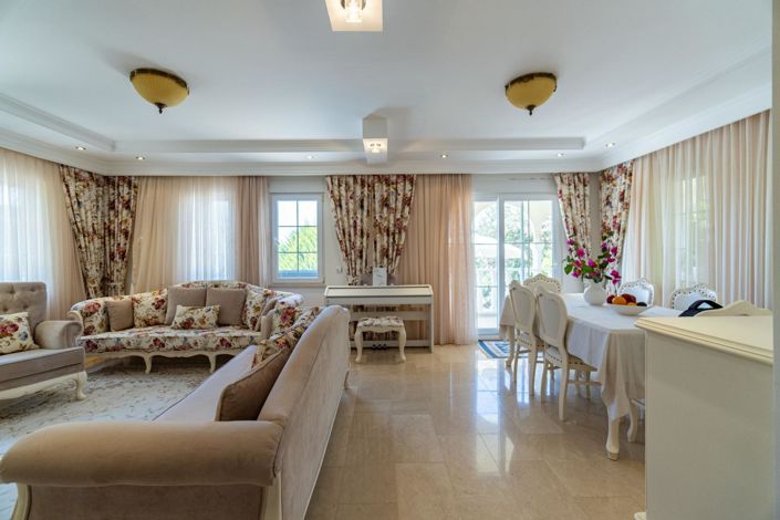 Image No.23-4 Bed Villa for sale