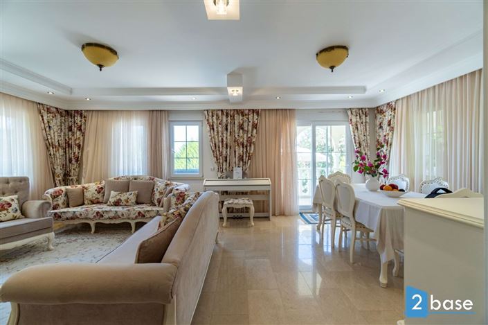 Image No.23-4 Bed Villa for sale