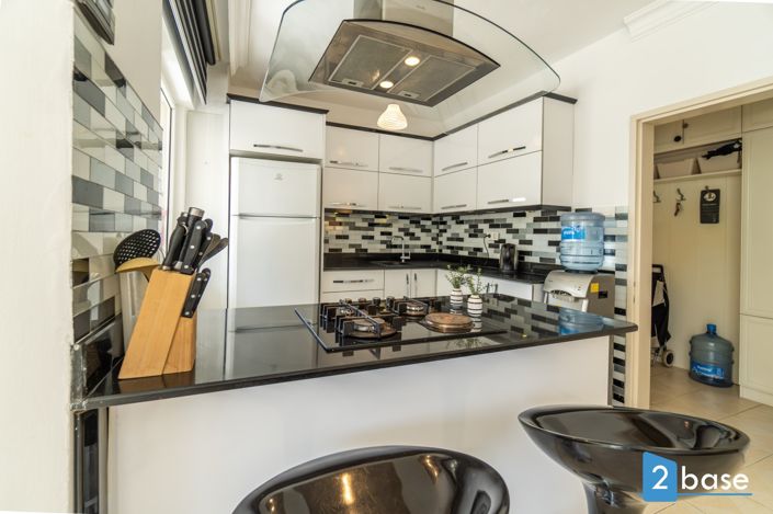 Image No.21-2 Bed Apartment for sale