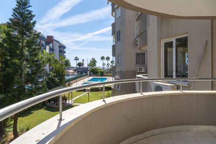 Image No.26-2 Bed Apartment for sale