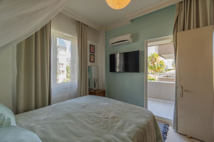 Image No.43-2 Bed Apartment for sale