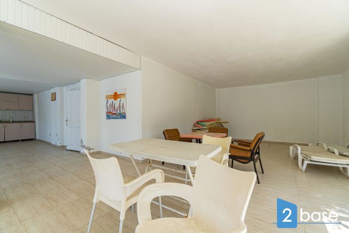 Image No.9-2 Bed Apartment for sale