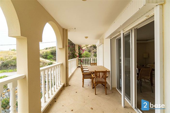 Image No.21-2 Bed Apartment for sale